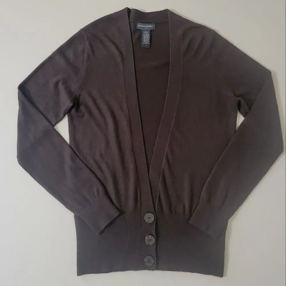 Banana Republic Women's Dark Brown V-neck Cardigan Sweater